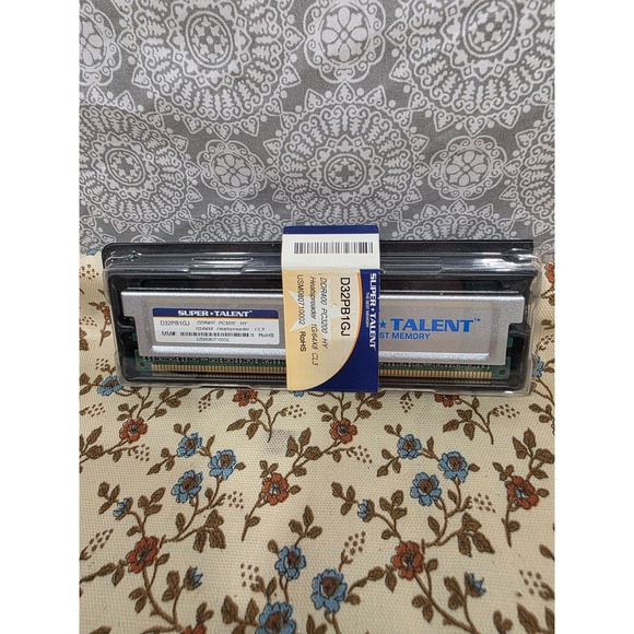 Super Talent 1GB DDR400 PC3200 HY Desktop Memory RAM D32PB1GJ 1G/64x8 CL3 - Picture 1 of 5